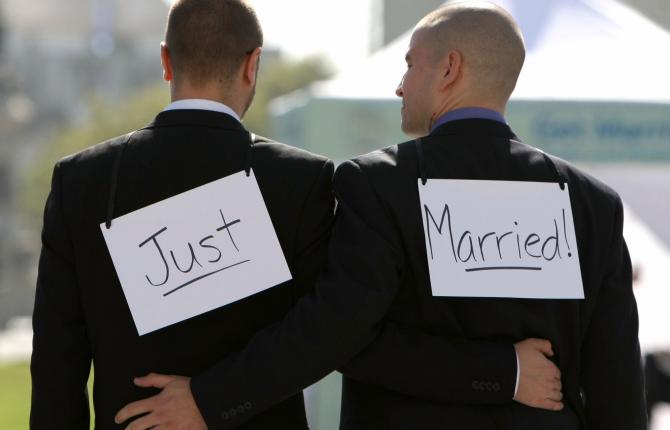 gay-marriage-just-married
