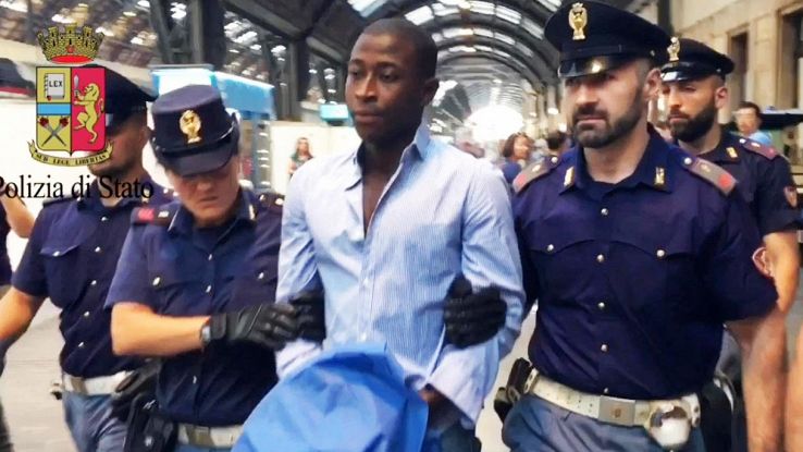 Ghanaian footballer who murdered his mother and sister in Italy ...