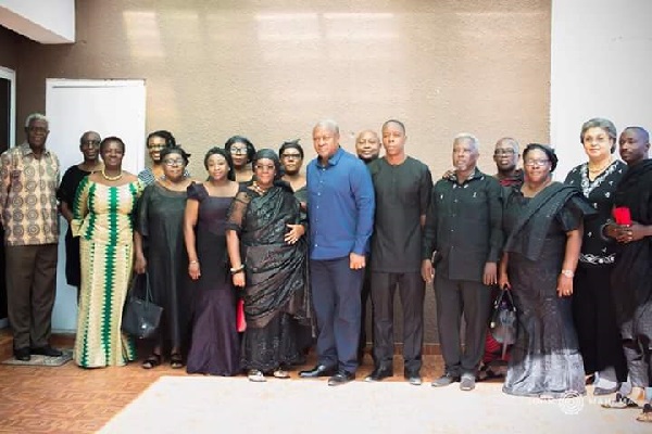 Former President Mahama and family members of late Kofi Annan