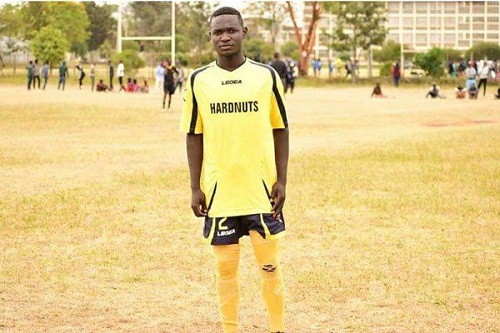 Footballer struck dead by lightning 