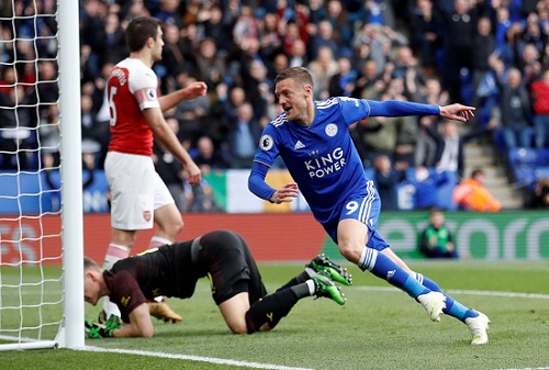 VIDEO: Vardy scores brace as Leicester dent Arsenal's top four hopes