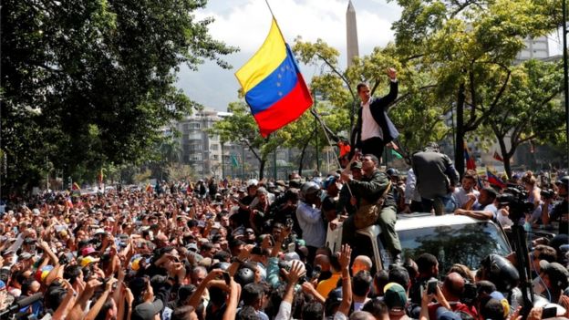 Venezuela crisis: Guaidó demands fresh street protests