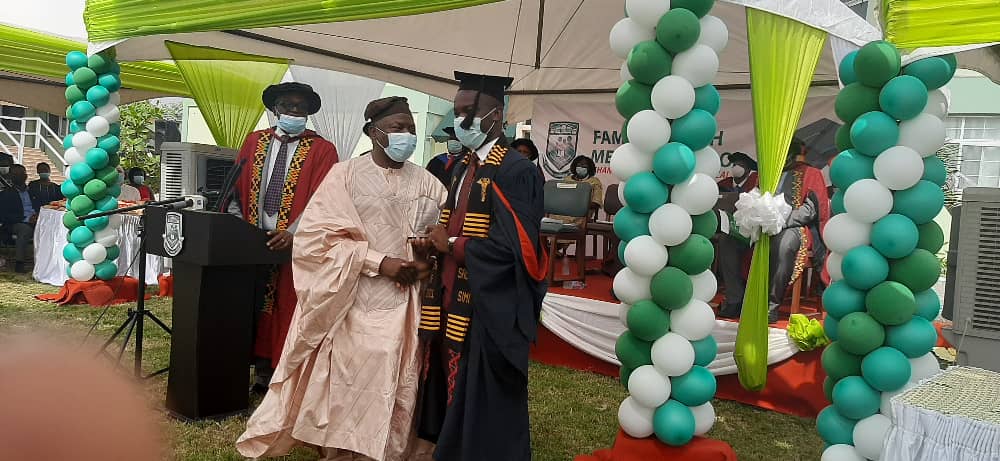 Family Health Medical School holds 2nd graduation for 47 medical students