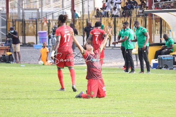 Fabio Gama celebrating his fourth goal of the season