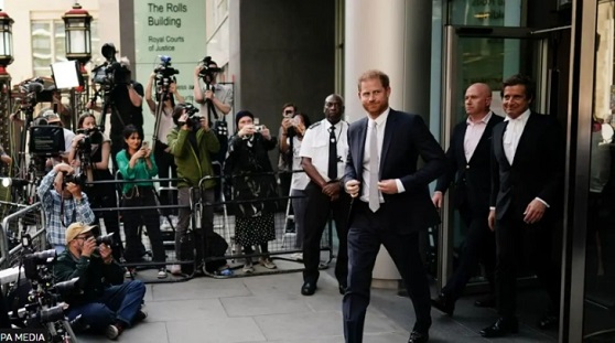 Prince Harry leaving court during his 2023 hacking case against the  Daily Mirror. His barrister David Sherborne on his left