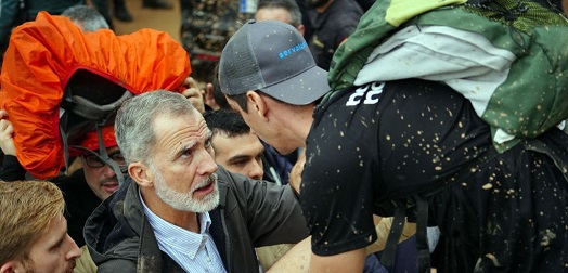 King Felipe was heckled by angry residents during the visit to Paiporta