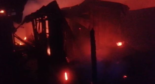 Fire guts Takoradi market (Photos) - Prime News Ghana